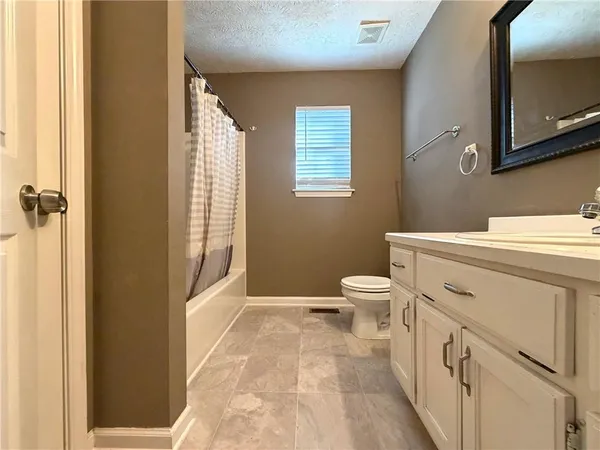 $1,800 | 5420 Gaeth Drive, Gainesville, GA 30506