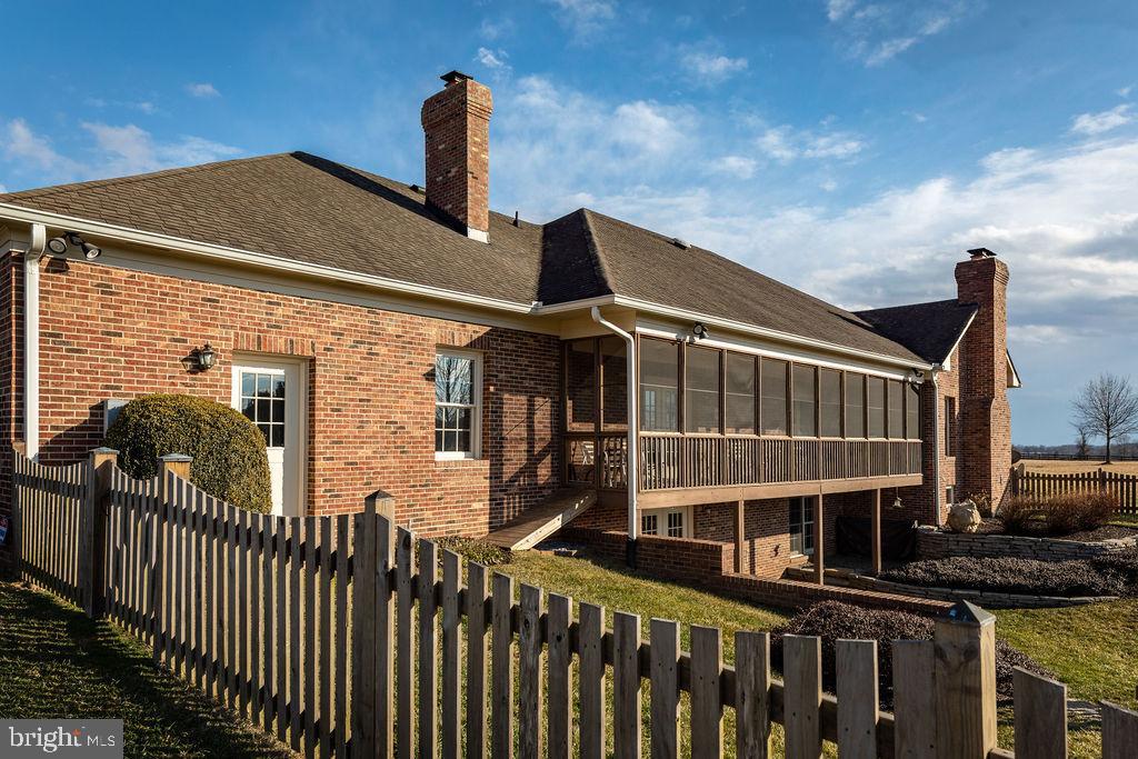 19691 Airmont Road Round Hill, VA 20141 - Photo 54 of 74 Gallery Image 54