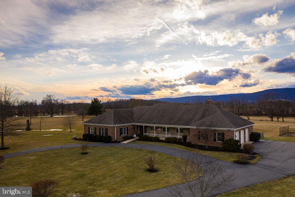 19691 Airmont Road Round Hill, VA 20141 - Photo 60 of 74 Gallery Image 60