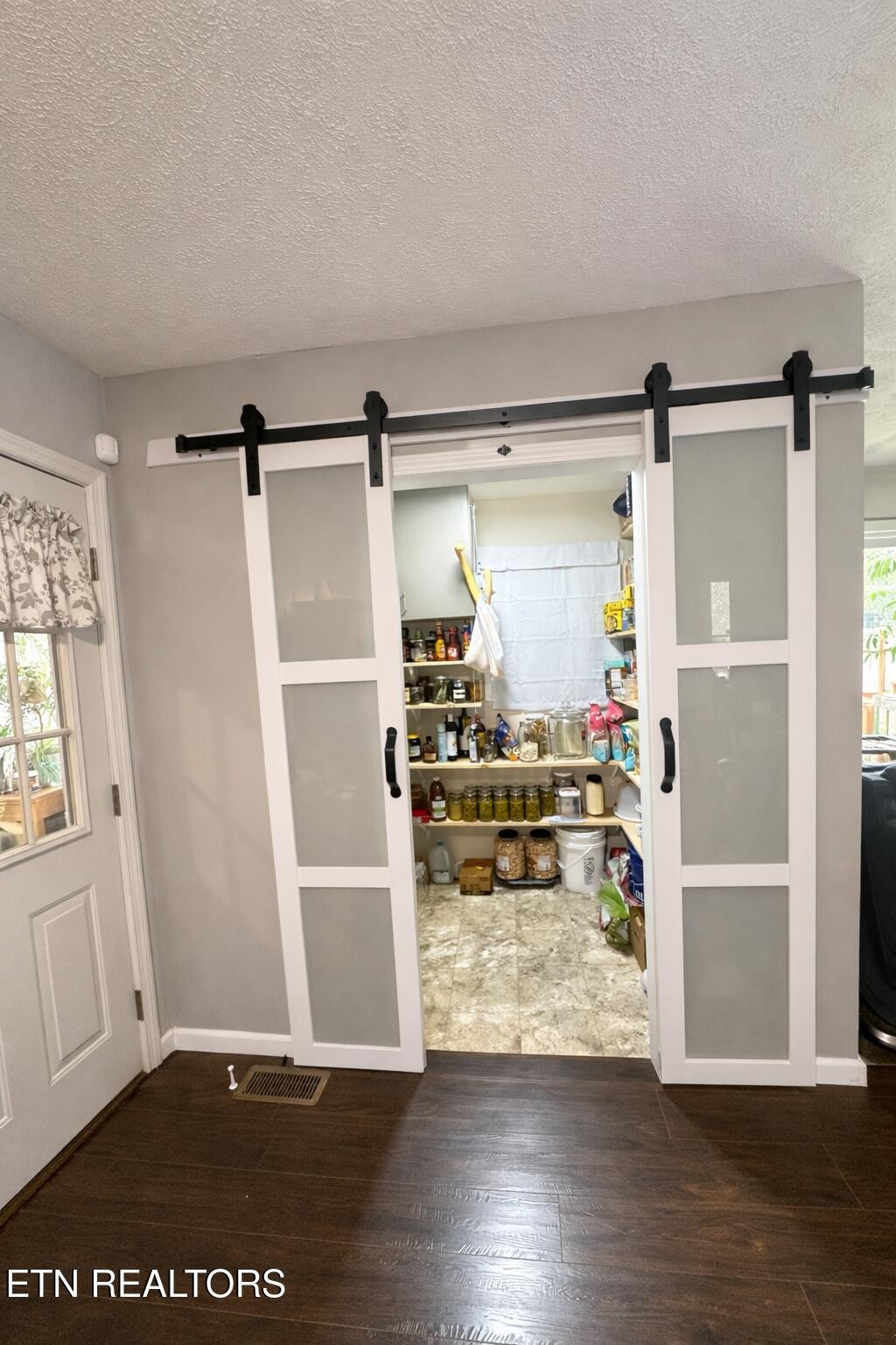 15 Rena Circle Crossville, TN 38572 - Photo 12 of 14 a view of a living room and hardwood floor