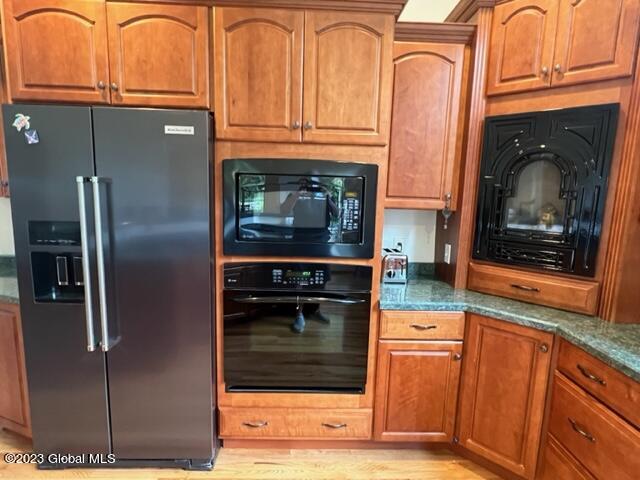 39 Middle Road Lake George, NY 12845 - Photo 9 of 32 Kitchen Appliances and Gas Fireplace