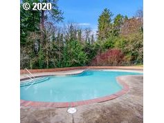 7532 Southwest Barnes Road Portland, OR 97225 - Photo 25 of 26 Gallery Image 25