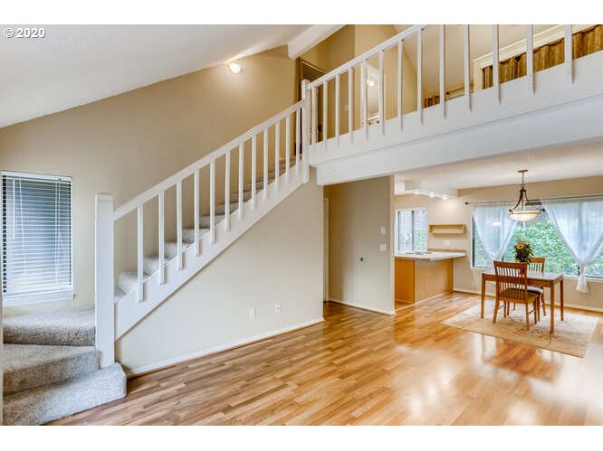 7532 Southwest Barnes Road Portland, OR 97225 - Photo 8 of 26 Gallery Image 8