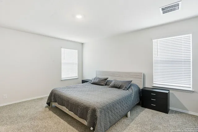 $2,800 | 14214 Navidad Pike, San Antonio, TX 78253