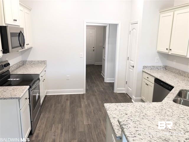 23054 Ridgewood Drive Robertsdale, AL 36567 - Photo 12 of 21 Representative Photo