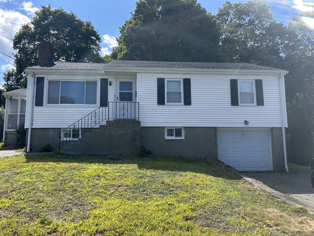 7 Coolidge Road Wakefield, MA 01880 - Photo 1 of 4 Gallery Image 1