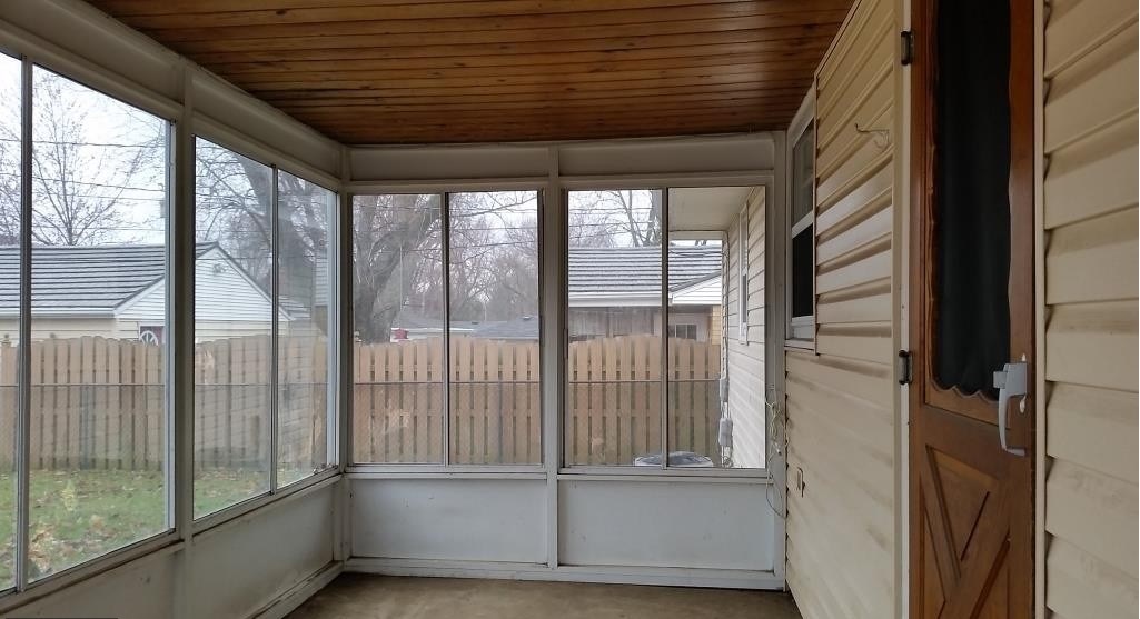 3315 Ruth Street Rockford, IL 61103 - Photo 3 of 13 Gallery Image 3