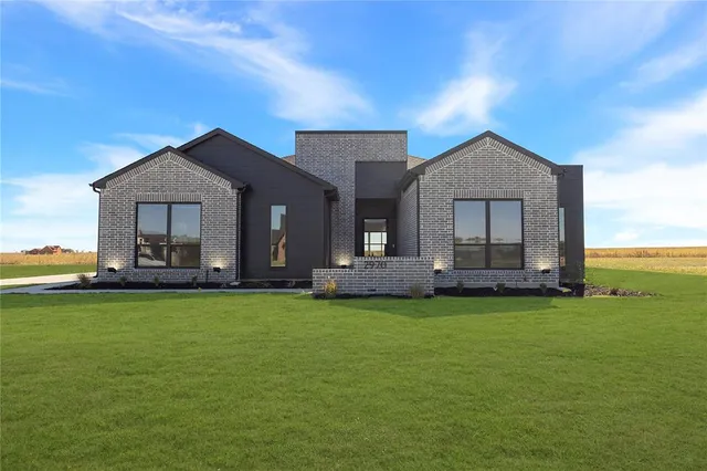 $749,000 | 2970 Stella Rose Court, Waxahachie, TX 75165