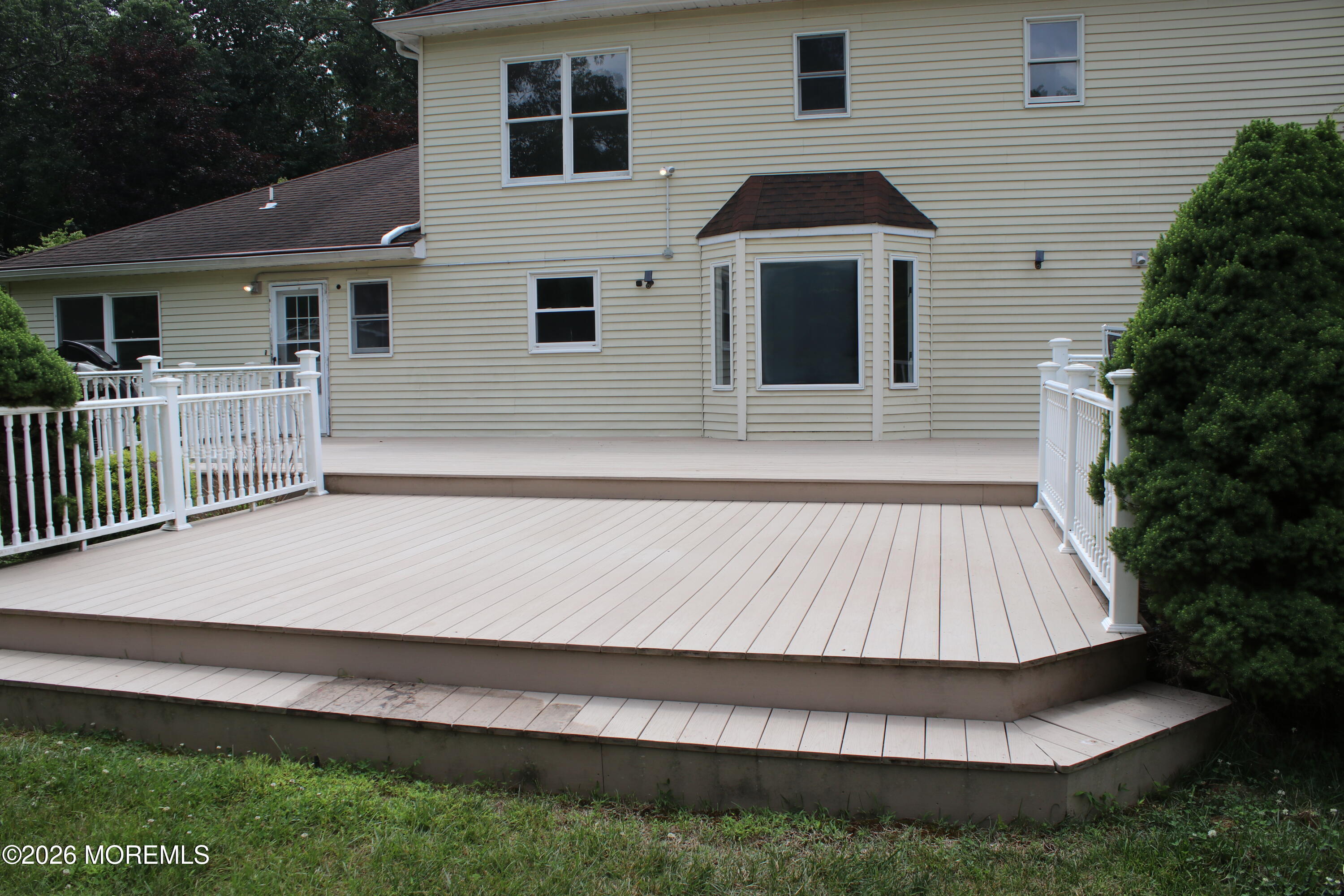 30 Mill Road Manalapan, NJ 07726 - Photo 7 of 63 IMG_8937