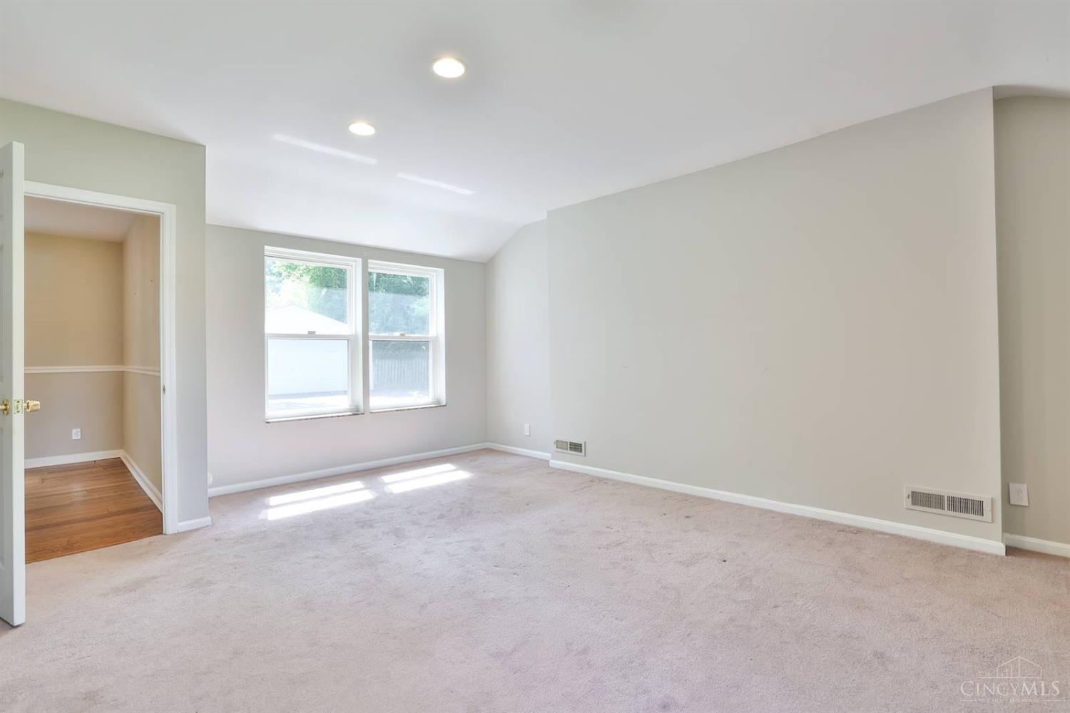 6100 Miami Road Cincinnati, OH 45243 - Photo 22 of 54