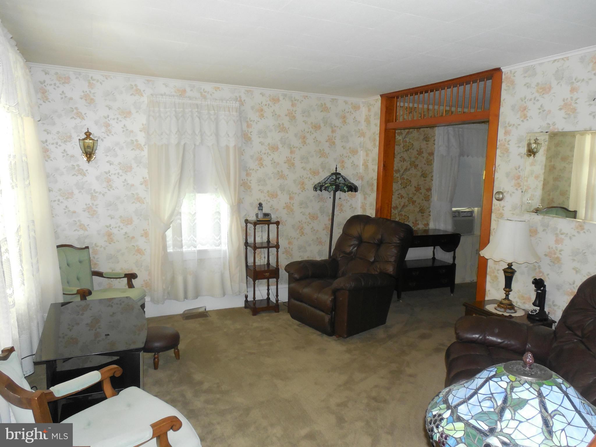 4545 Slate Ridge Road Whiteford, MD 21160 - Photo 10 of 28 Living Room