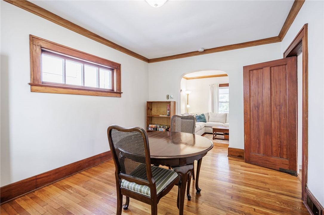 125 Brookdale Avenue Rochester, NY 14619 - Photo 10 of 39