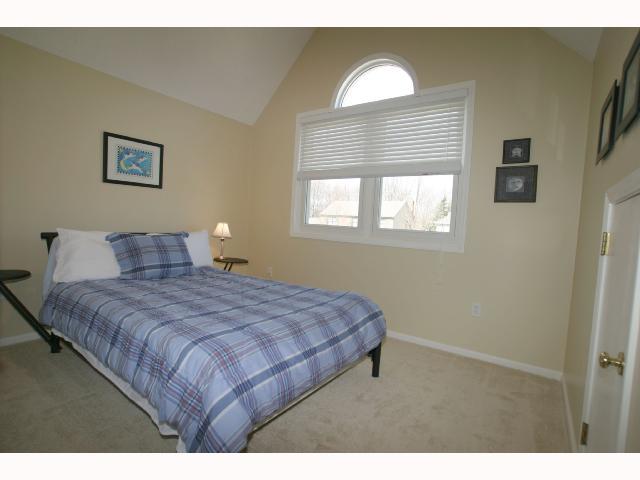 1026 Riva Ridge Boulevard Gahanna, OH 43230 - Photo 12 of 18