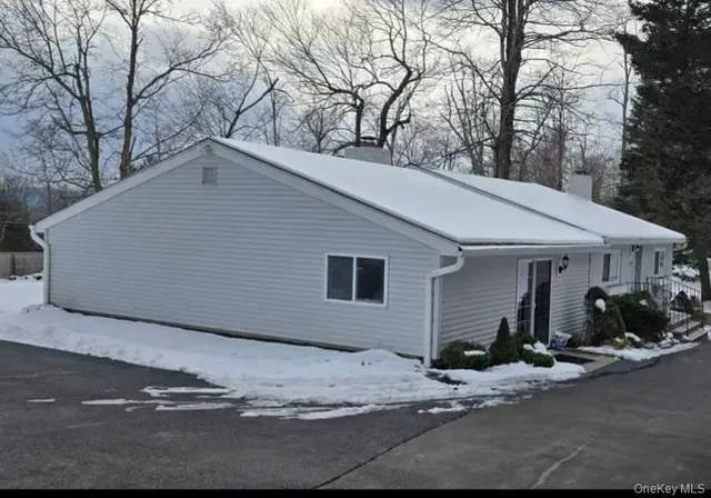 $3,000 | 178 Sylvan Lake Road, Hopewell Junction, NY 12533