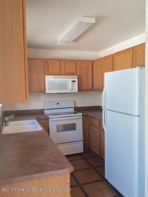 2505 Meadow Circle Rifle, CO 81650 - Photo 3 of 13 KITCHEN HORIZONTAL