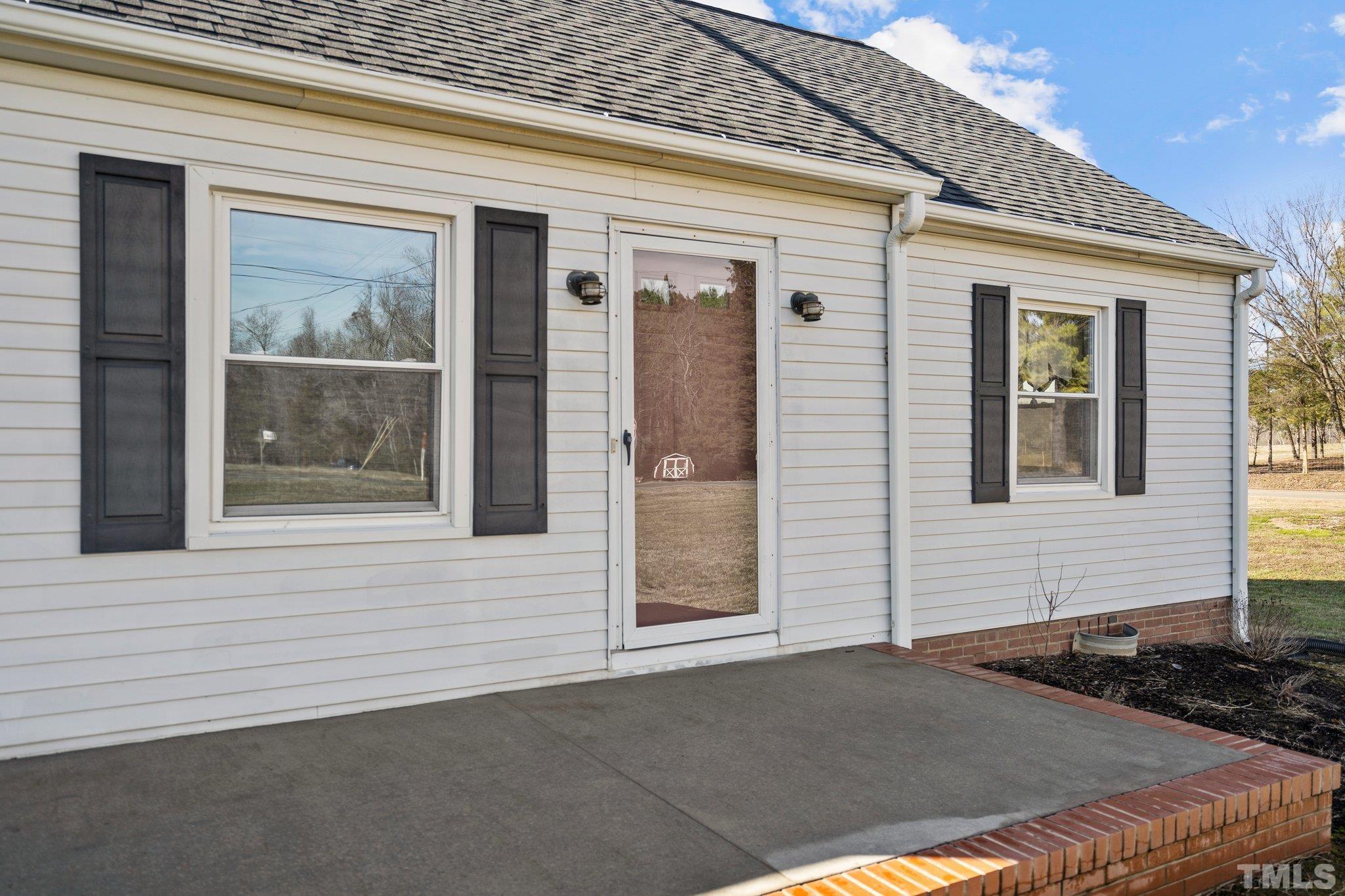 20 Dennys Store Road Roxboro, NC 27574 - Photo 5 of 46 a front view of a house