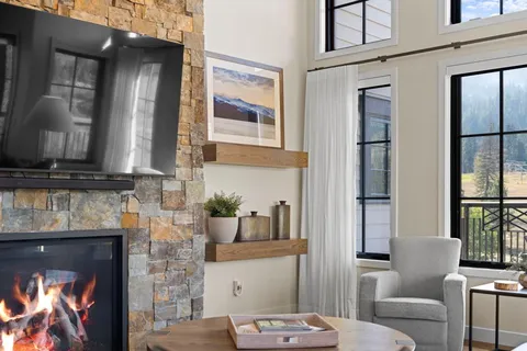 $3,200,000 | 700 Village Drive, Unit 403, Donnelly, ID 83615