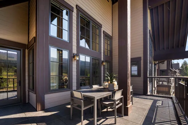 $3,200,000 | 700 Village Drive, Unit 403, Donnelly, ID 83615