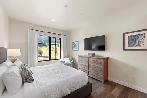 $3,200,000 | 700 Village Drive, Unit 403, Donnelly, ID 83615