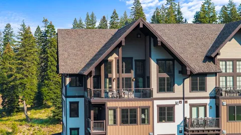 $3,200,000 | 700 Village Drive, Unit 403, Donnelly, ID 83615