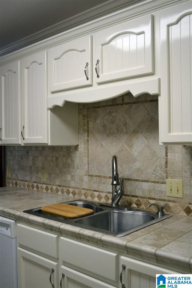 719 Williams Road Jasper, AL 35503 - Photo 10 of 50