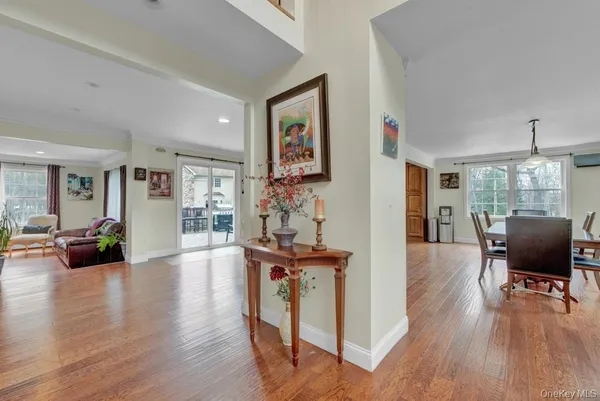 $1,899,950 | 75 North Airmont Road, Suffern, NY 10901