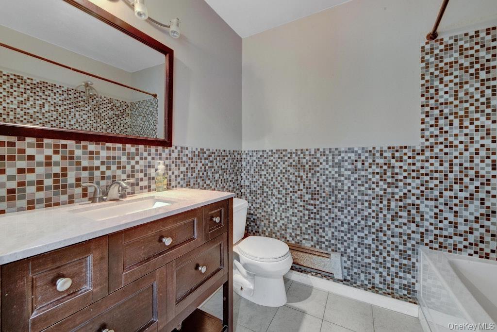 75 North Airmont Road Suffern, NY 10901 - Photo 29 of 41