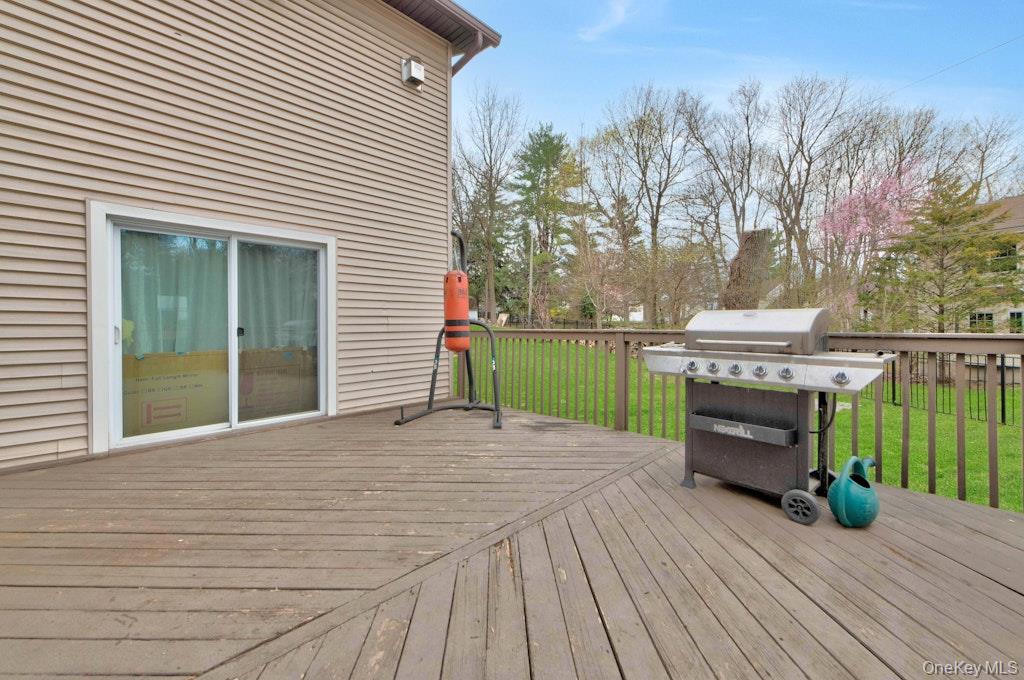 75 North Airmont Road Suffern, NY 10901 - Photo 34 of 41