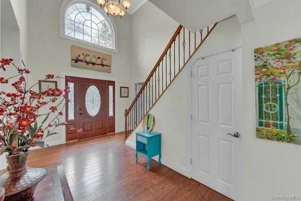 $1,899,950 | 75 North Airmont Road, Suffern, NY 10901