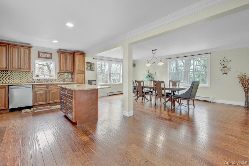 75 North Airmont Road Suffern, NY 10901 - Photo 7 of 41