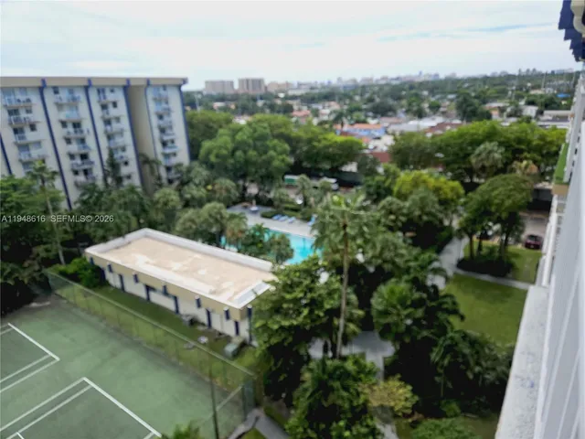 $2,295 | 4550 Northwest 9th Street, Unit 801E, Miami, FL 33126