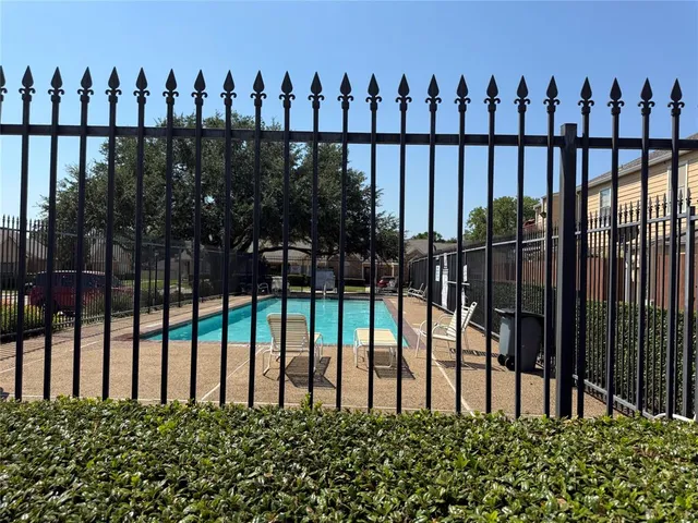 $220,000 | 2500 East Park Boulevard, Unit W5, Plano, TX 75074