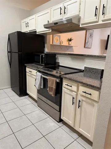 $220,000 | 2500 East Park Boulevard, Unit W5, Plano, TX 75074