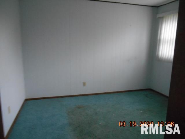 405 3rd Street Colp, IL 62918 - Photo 11 of 15