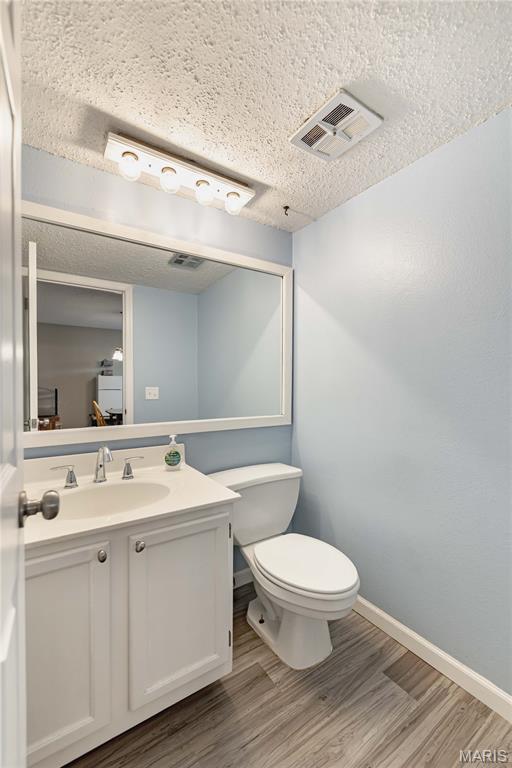 2661 Falcons Way, Unit 82 St. Charles, MO 63303 - Photo 4 of 41