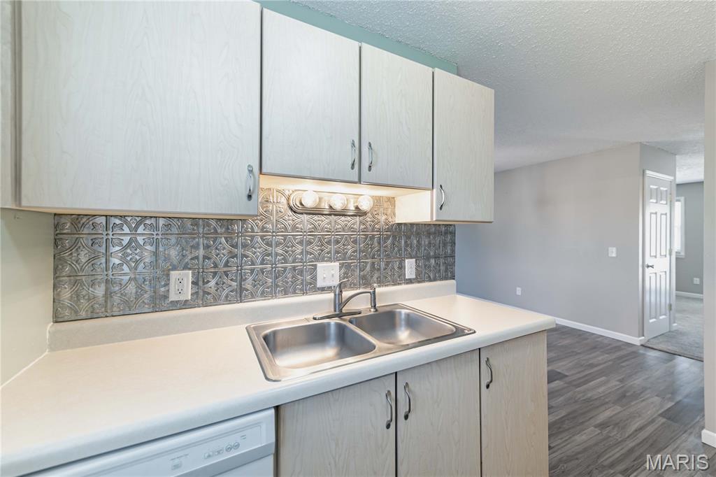 2661 Falcons Way, Unit 82 St. Charles, MO 63303 - Photo 8 of 41