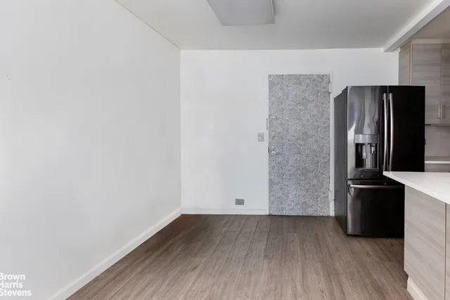 $700,000 | 61 West 62nd Street, Unit 8H | Upper West Side