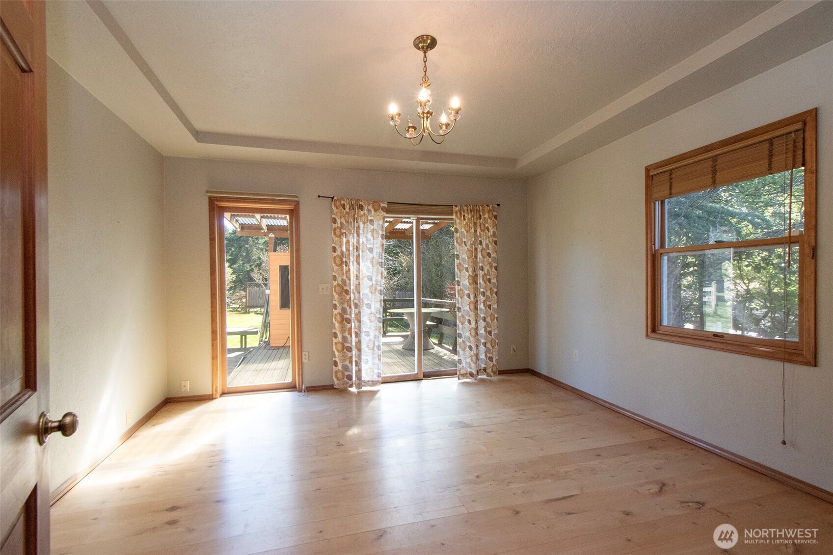 1441 Deer Park Road Port Angeles, WA 98362 - Photo 16 of 40 Gallery Image 16