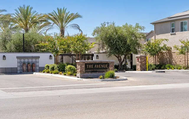 $445,000 | 6294 East Riesling Drive, Fresno, CA 93727