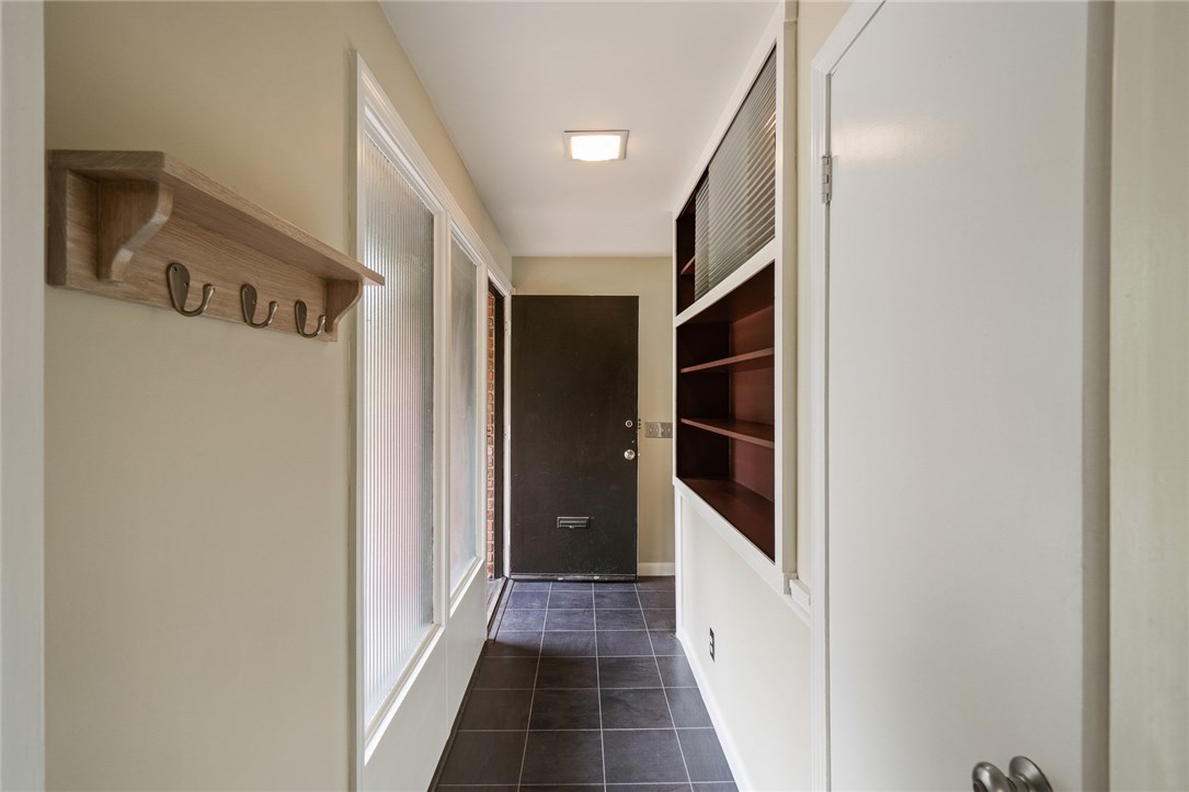 122 Overhill Road Warwick, RI 02818 - Photo 24 of 36 Gallery Image 24