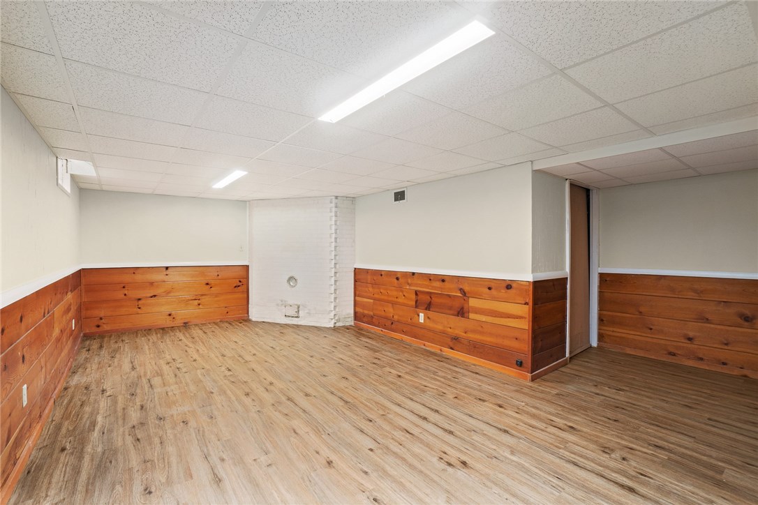 122 Overhill Road Warwick, RI 02818 - Photo 28 of 36 Gallery Image 28