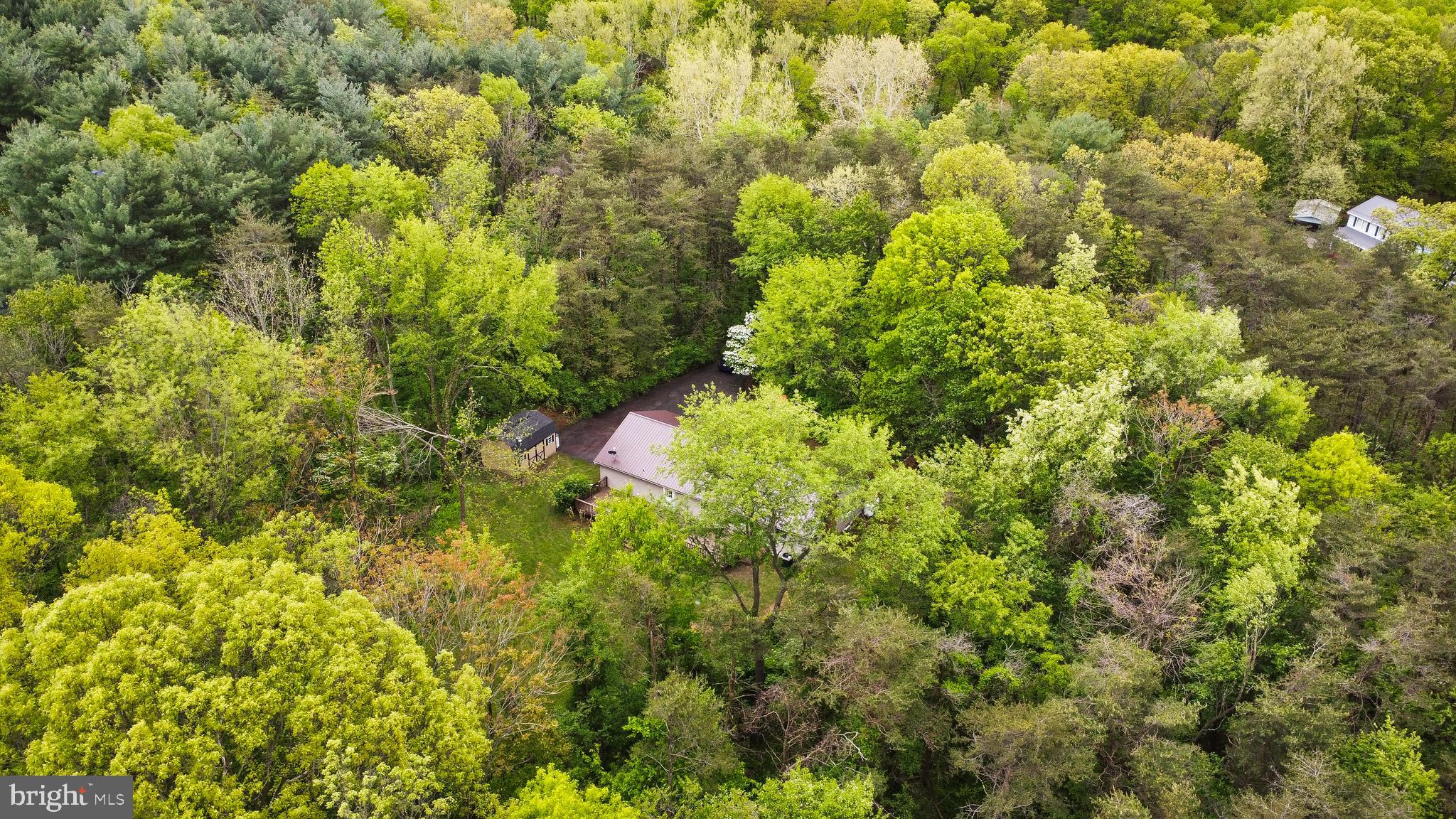 11890 Mountain Ash Road Clear Spring, MD 21722 - Photo 13 of 46