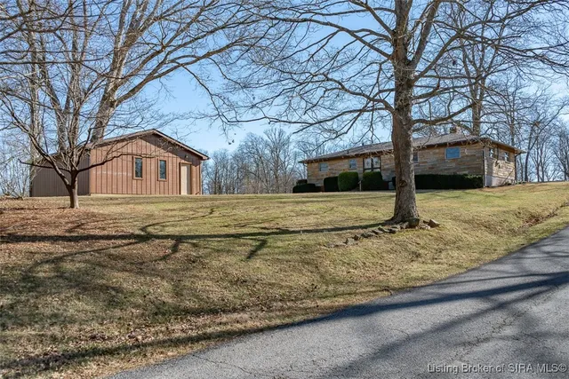 952 Capitol Boulevard, Corydon, IN 47112