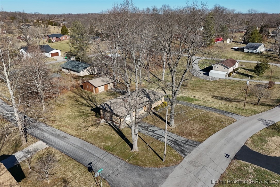 952 Capitol Boulevard Corydon, IN 47112 - Photo 3 of 73