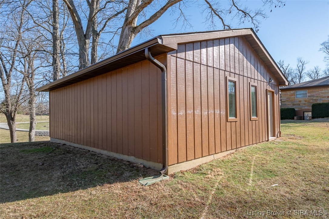 952 Capitol Boulevard Corydon, IN 47112 - Photo 69 of 73