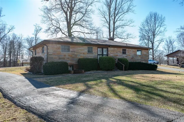 952 Capitol Boulevard, Corydon, IN 47112