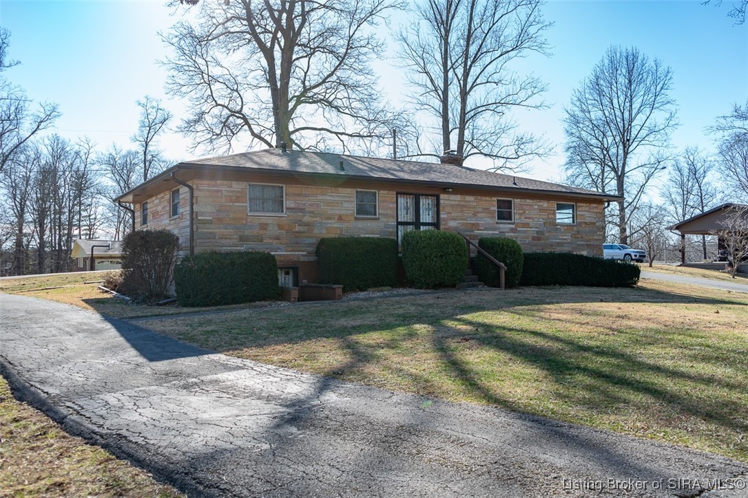 952 Capitol Boulevard Corydon, IN 47112 - Photo 10 of 73