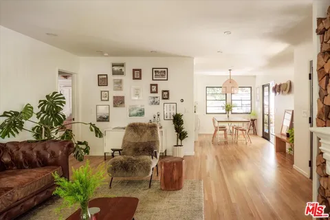 $1,549,000 | 8421 Kirkwood Drive, Los Angeles, CA 90046