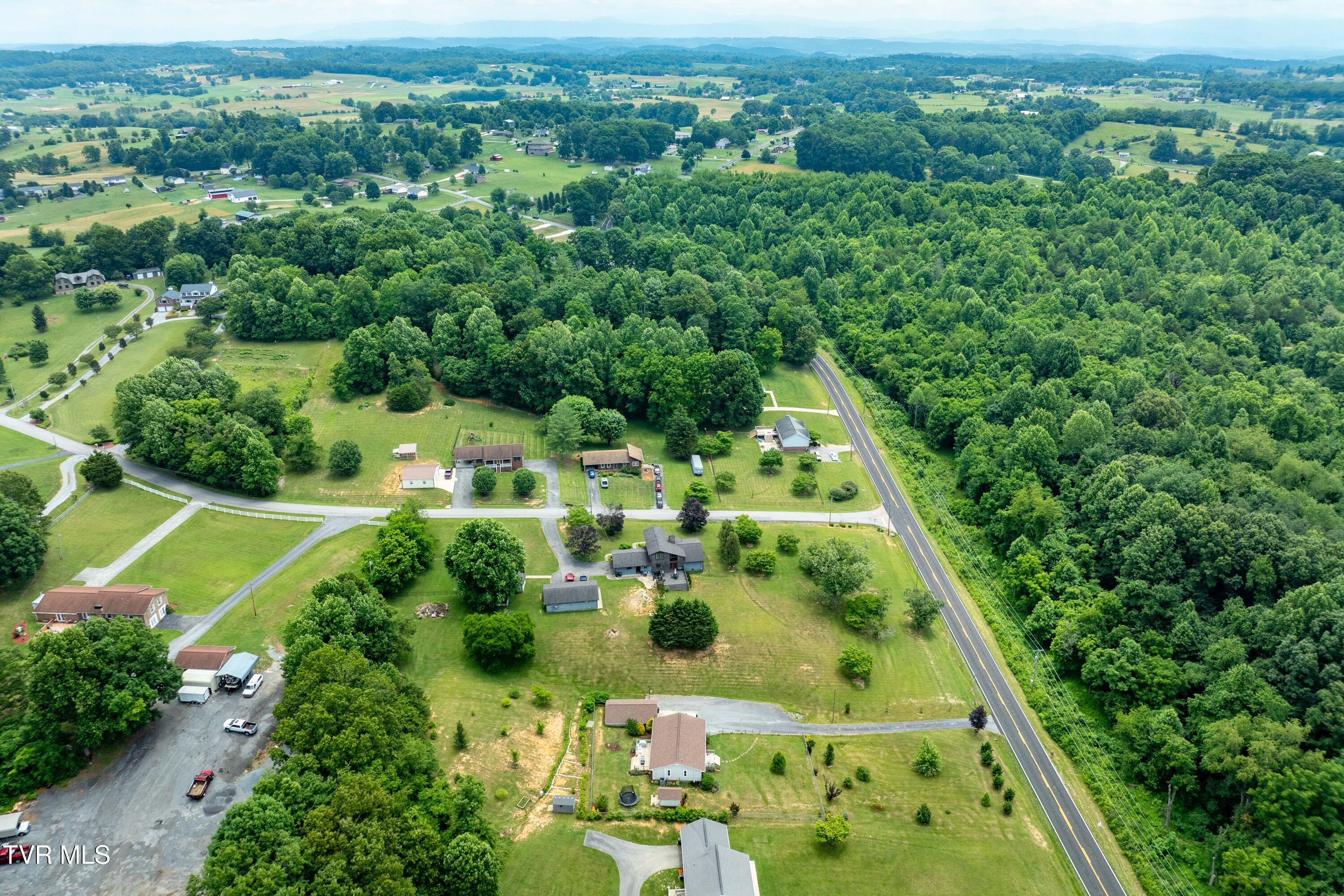 3433 Highway 81 Fall Branch, TN 37656 - Photo 54 of 61 3433 Highway 81 (8 of 81)