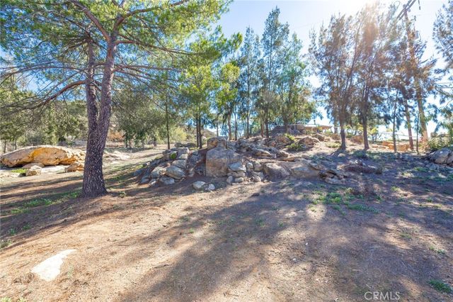 $948,800 | 6472 Rainbow Heights Road, Rainbow, CA 92028
